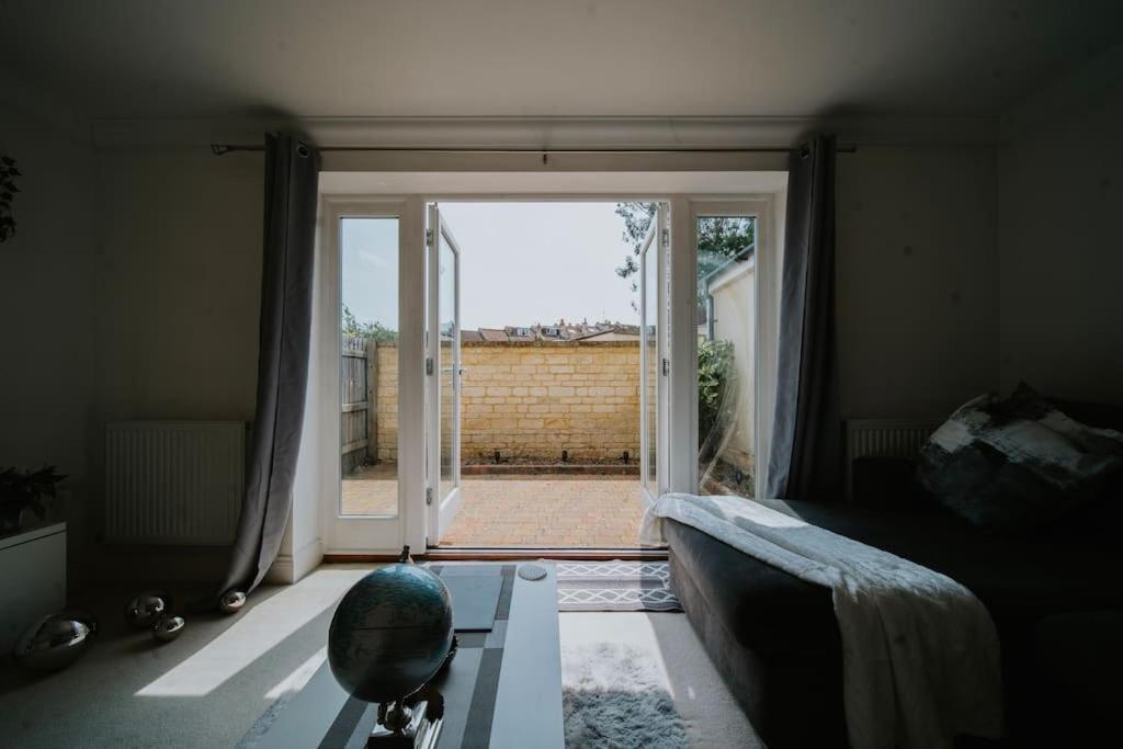 Linen Cottage- Parking, Leds, 4K Tvs, 5G Wifi And More! Bath Exterior foto